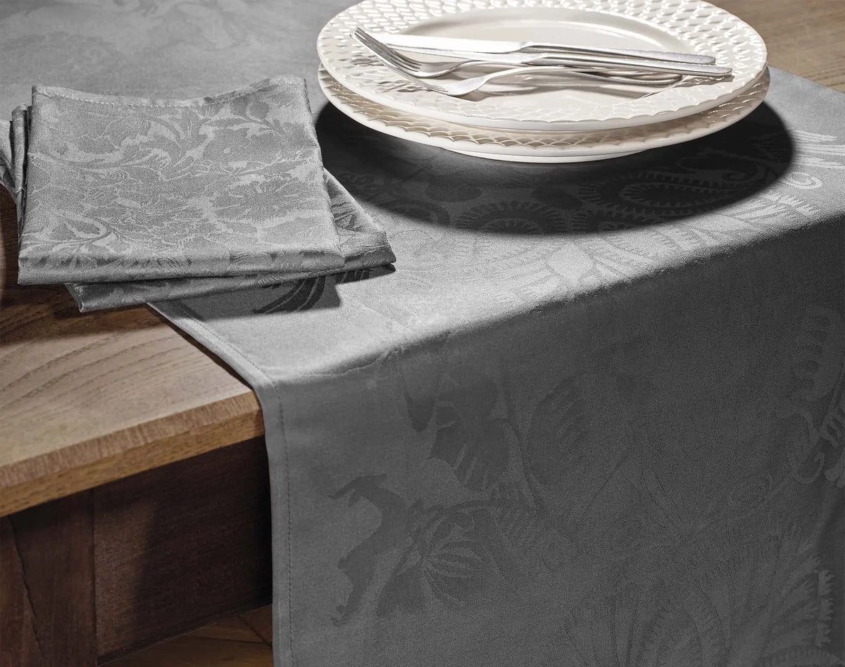 Table runner