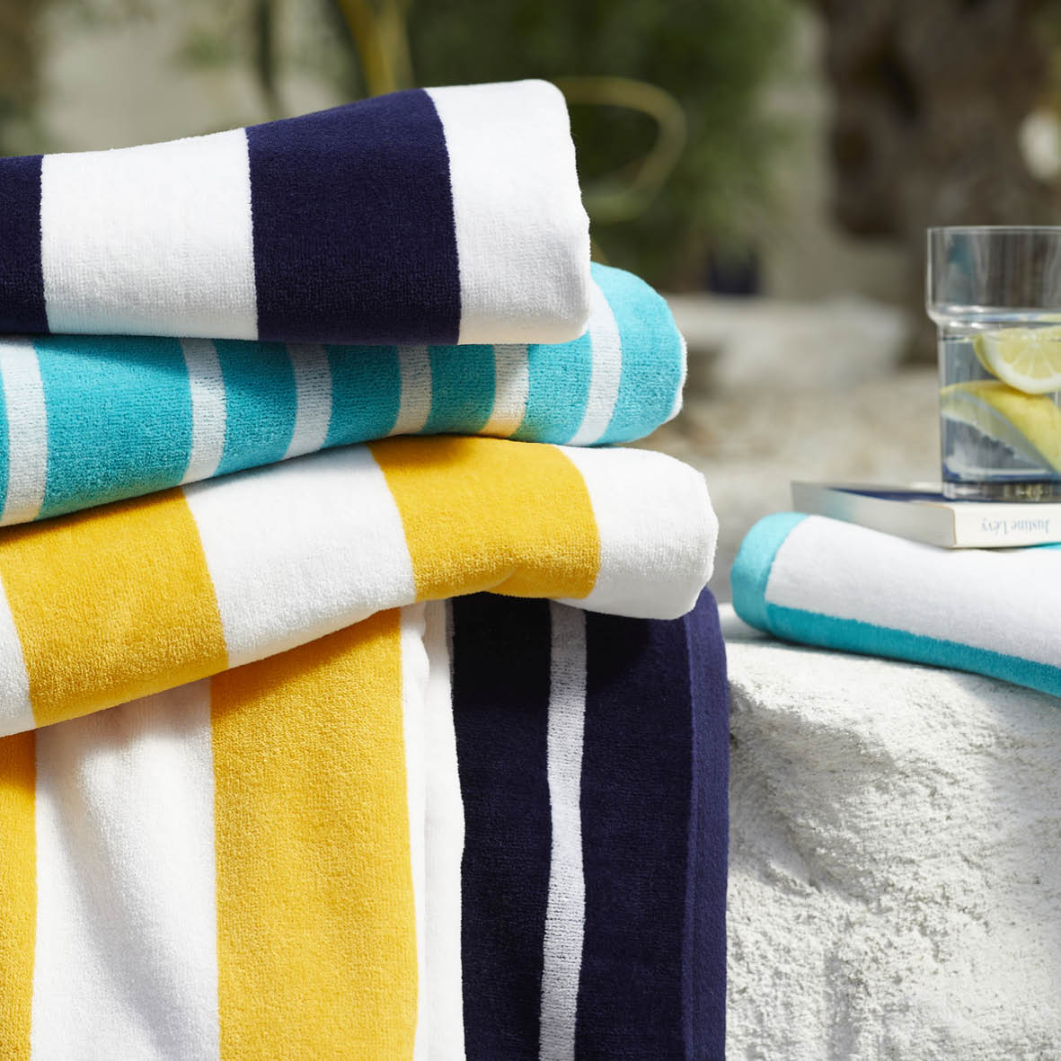 Beach towel Ambre Yellow - 90 x 180 cm