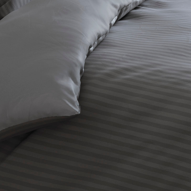 Housse de couette + taie(s) d'oreiller satin de coton - Rayure tissé gris foncé - CXL by Christian Lacroix Maison