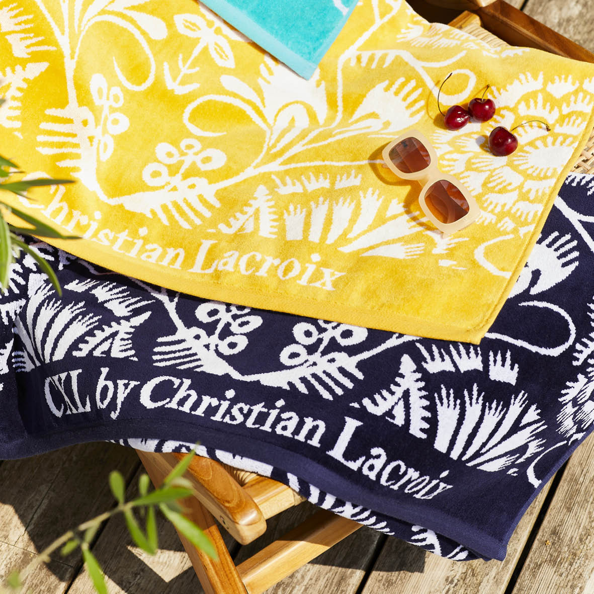 Serviette de plage Love Stories Bleu foncé - 90 x 180 cm - CXL by Christian Lacroix Maison