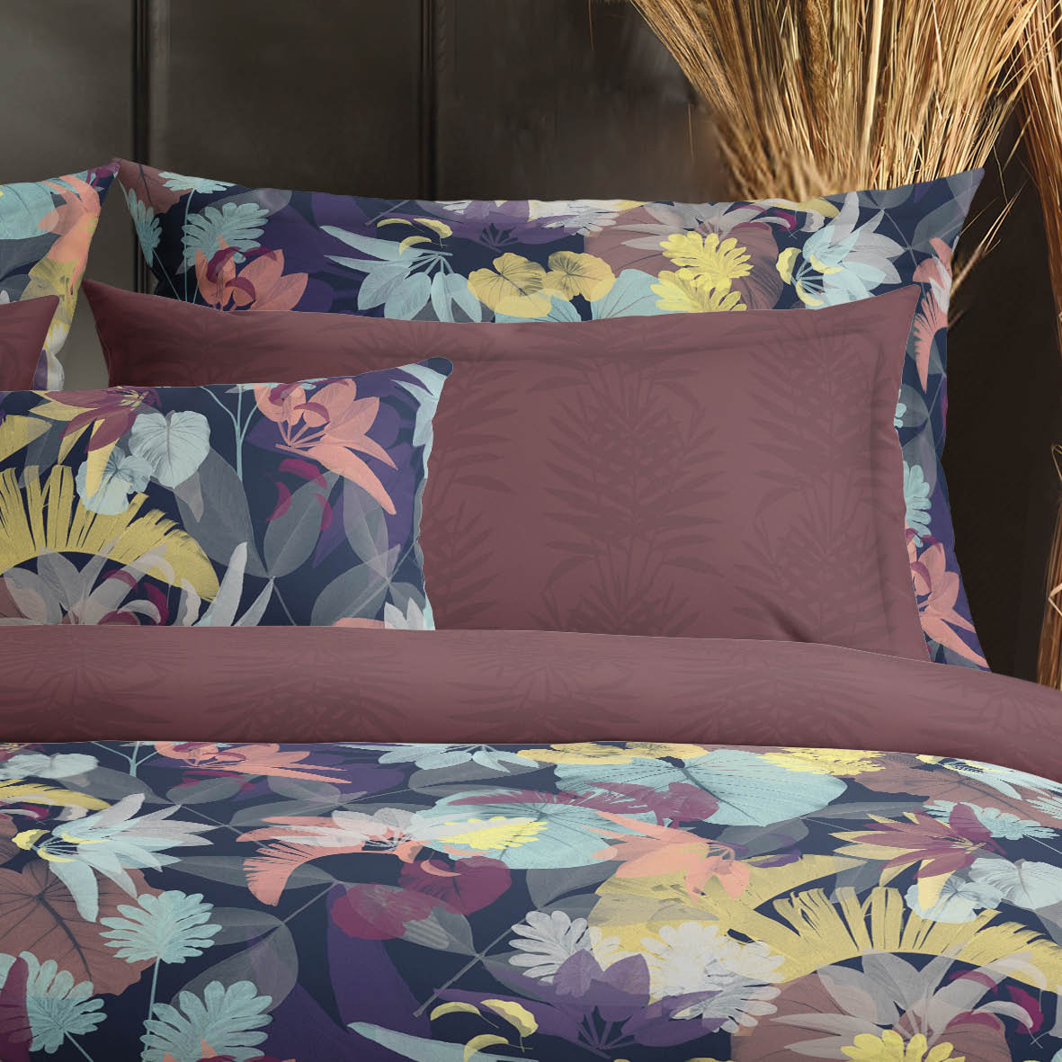 Taie de traversin satin de coton - Areca Prune - CXL by Christian Lacroix Maison