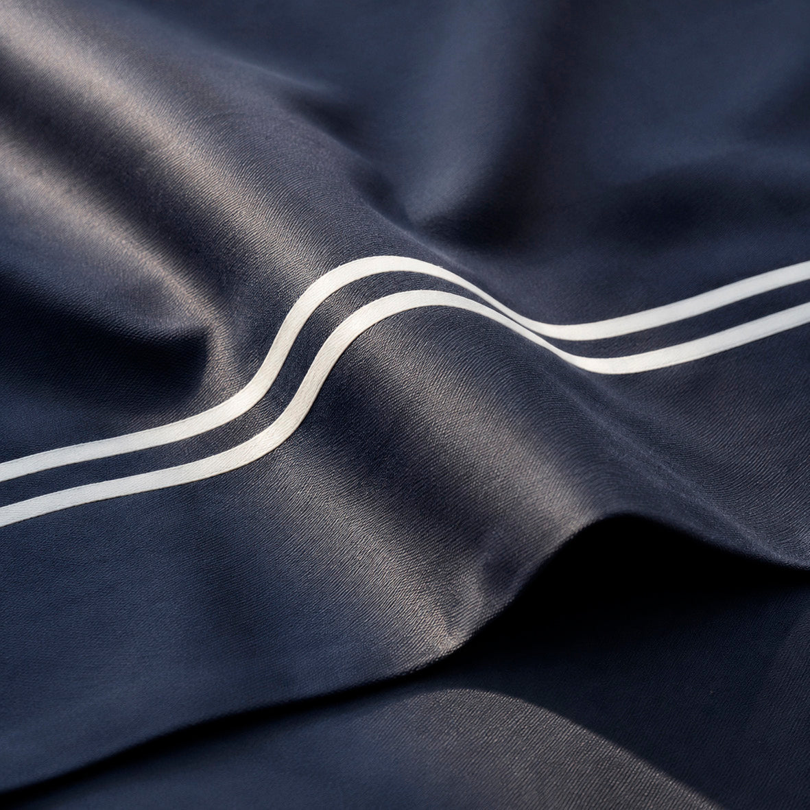Taie d'oreiller satin de coton - Nîmes Blanc / Bleu foncé - CXL by Christian Lacroix Maison