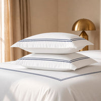 Taie d'oreiller satin de coton - Nîmes Bleu foncé / Blanc - CXL by Christian Lacroix Maison