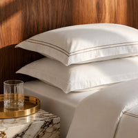 Taie d'oreiller satin de coton - Nîmes Taupe / Blanc - CXL by Christian Lacroix Maison